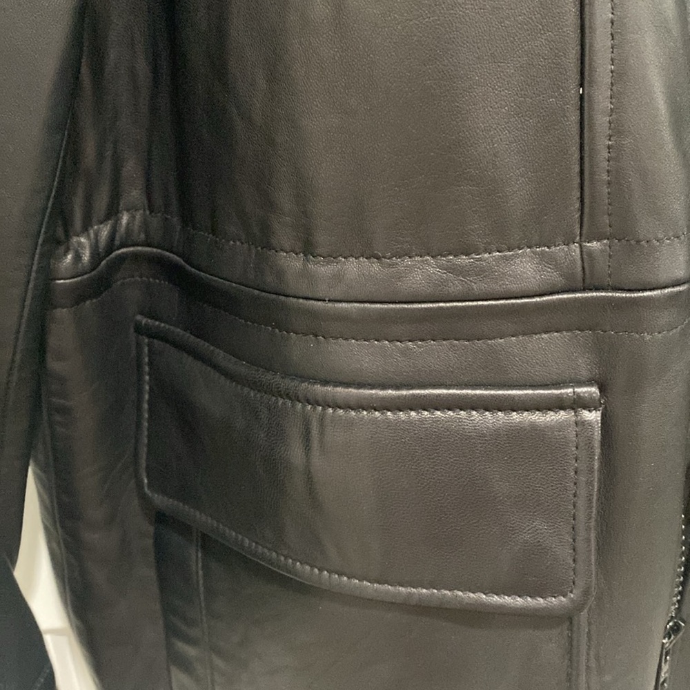 London Fog Quarter Length Leather Coat - Picture 4 of 10